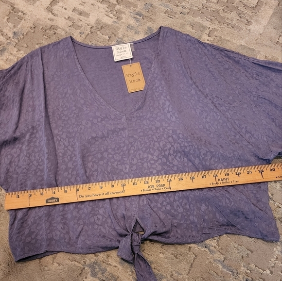 NWT Grey blouse- Style Rack - Picture 16 of 16